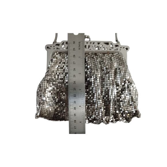 Vintage Whiting Davis Silver Metal Mesh Purse Evening Handbag - Picture 3 of 16